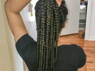 Erotikus videocsevegés AngelBraum