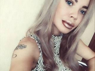 A profil fényképe angelinalu