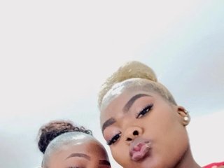 Erotikus videocsevegés angelineYasminlove