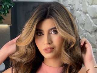 Erotikus videocsevegés Theisla