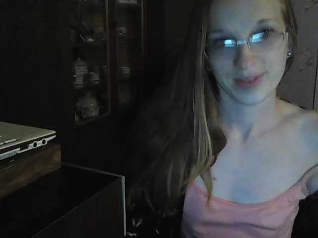 Sugárzási képernyőképek Angelpussy1