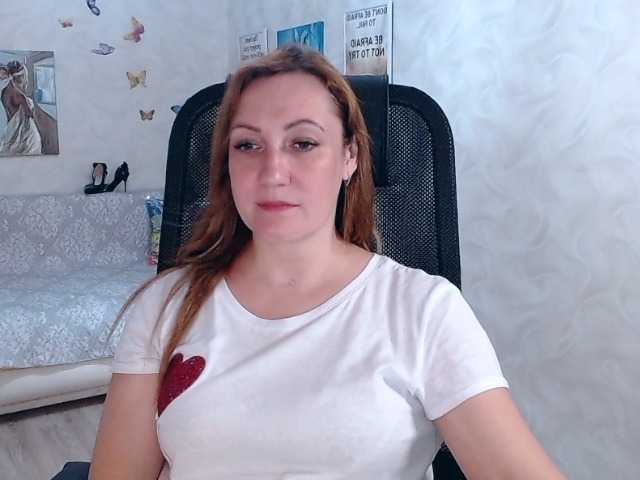 Fényképek SweetAnka take off dress 100 tokens .. take off bra 200 tokens .. show ass 20 tokens .. put on heels 20 tokens .. private message 10 tokens ..striptease..250 tokens .. make my day better than 500