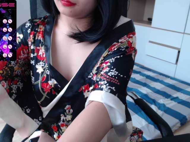 Sugárzási képernyőképek Anna-bigboobs