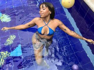 Erotikus videocsevegés AnnaBrooks2