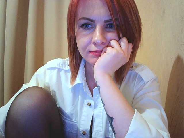 Fényképek AnnaRed30 new, smoking, tits, striptease, dance, feet, topless