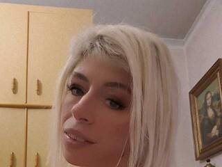 Erotikus videocsevegés Annarella94a