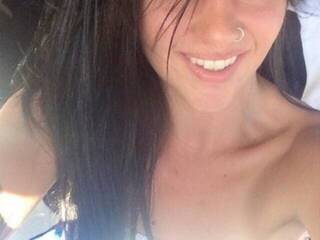 Erotikus videocsevegés AnnaWaterfal