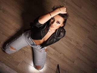 Erotikus videocsevegés Annemarie1998