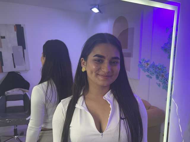 A profil fényképe Annie-larsen