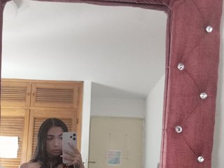 Erotikus videocsevegés annikha-09