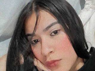 Erotikus videocsevegés annyjhonsomp