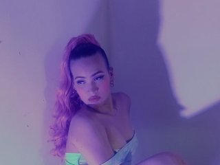 Erotikus videocsevegés AmbarAnthonellaMarquez