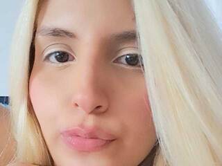 Erotikus videocsevegés AnyelaRose