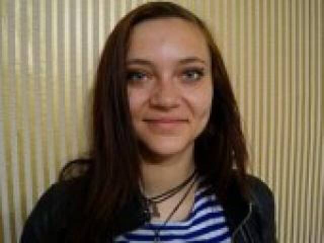 A profil fényképe anyutikmur