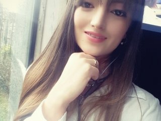 A profil fényképe april-rosse