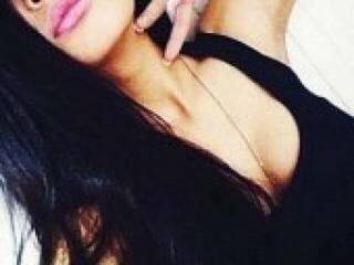 Erotikus videocsevegés areana2