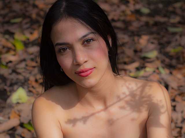 A profil fényképe ArianaJoones