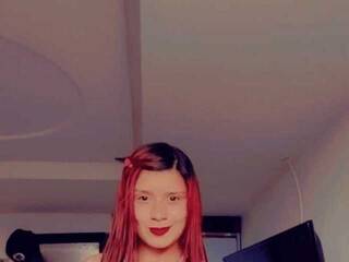 Erotikus videocsevegés Ariel63