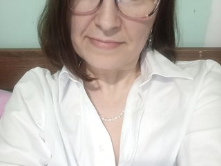 Erotikus videocsevegés ARINA-XXX