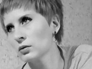 Erotikus videocsevegés _LeraX_