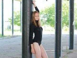 A profil fényképe artemida20