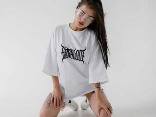 Erotikus videocsevegés ArtModelka