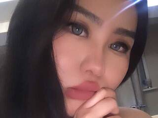 Erotikus videocsevegés asayaa