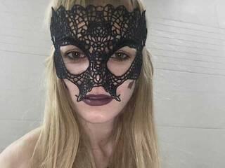 Erotikus videocsevegés AshFannie