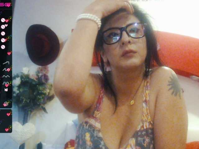 Fényképek ALINA___ HELLO GUYS!!!Help for buy new lush lovense/naked999/ass200/hole ass250/boobs100/pussy300/dance150/make me weet and happy