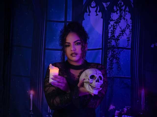 A profil fényképe Ashley-12