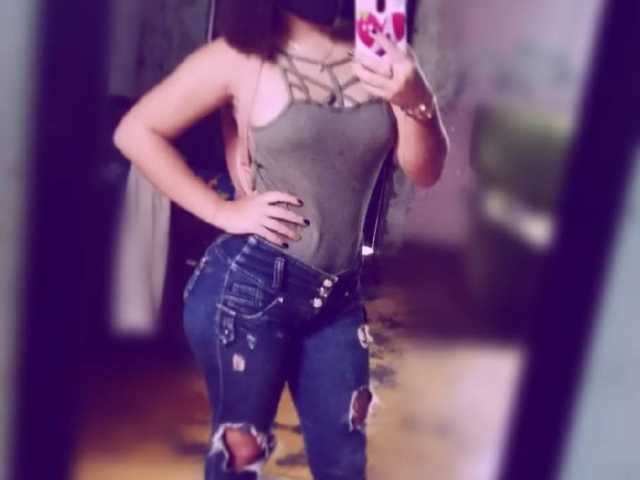 A profil fényképe ashleyh