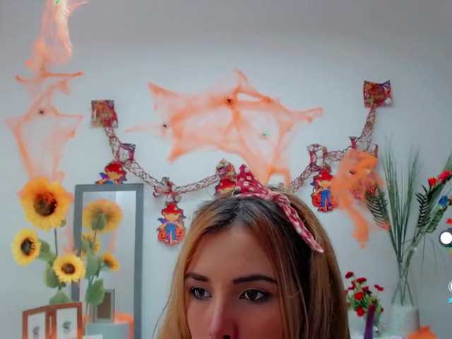Fényképek Ashlie-- Welcome to my room // Happy Halloween // What do you expect to have fun with me? // Goal: AnalShow 857 //