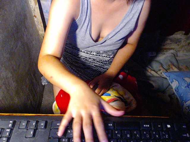 Fényképek AsianHotGirl hi bby give me 20 token for my tits 30 ass 100 pussy