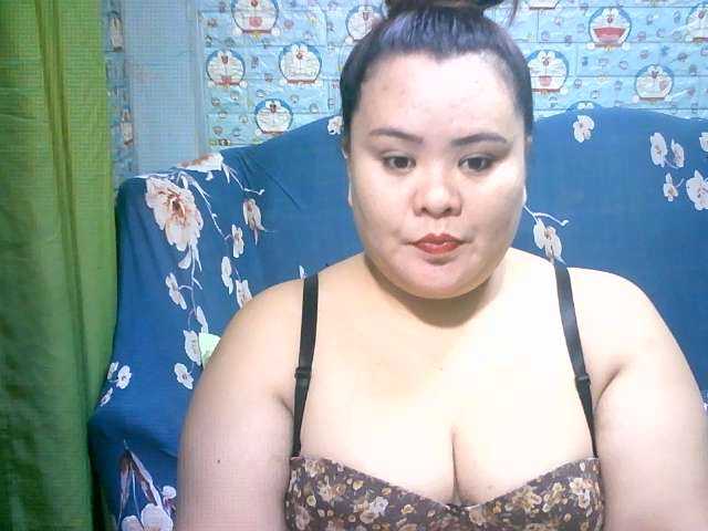 Fényképek Asianlyn welcome to my room : try me worth every cent's :) #bigboobs #bigass #pinay #bbw