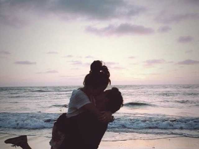 A profil fényképe Asiansexycuples1224