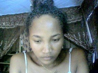 Erotikus videocsevegés Asmirah