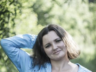 Erotikus videocsevegés ASYSENA