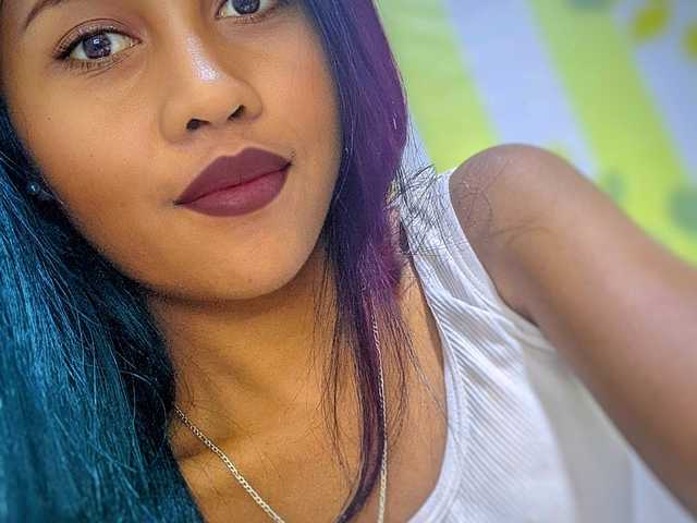 A profil fényképe Atheena