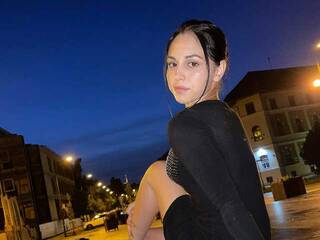 Erotikus videocsevegés AudreeyBitoni