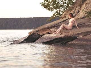 Erotikus videocsevegés AURA-KISS