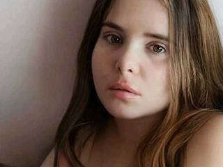 Erotikus videocsevegés AuroraBest