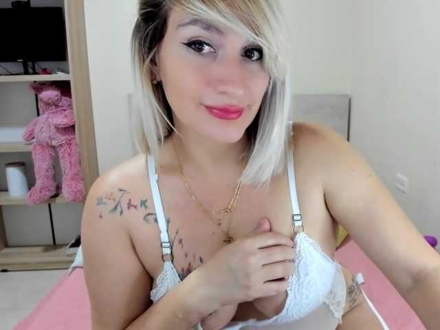 A profil fényképe avajonesmilf
