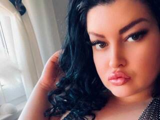 Erotikus videocsevegés AvaMelony