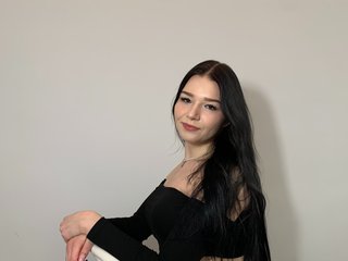 Erotikus videocsevegés AvaPretty