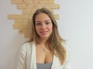 A profil fényképe averill