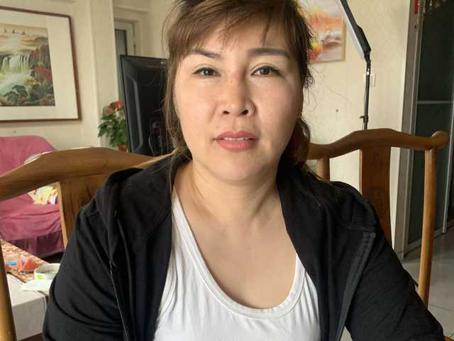 A profil fényképe awamei