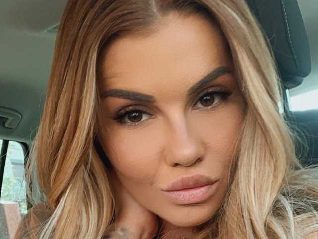 A profil fényképe Azaleeax