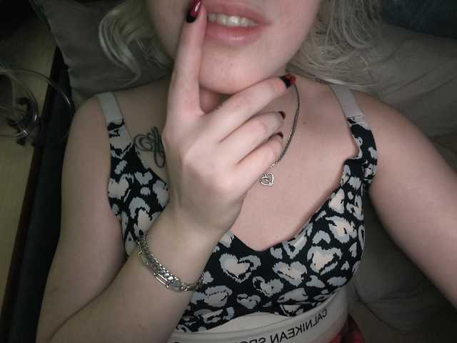 A profil fényképe azora22