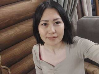 Erotikus videocsevegés AzumiKey