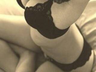 Erotikus videocsevegés babanegirl